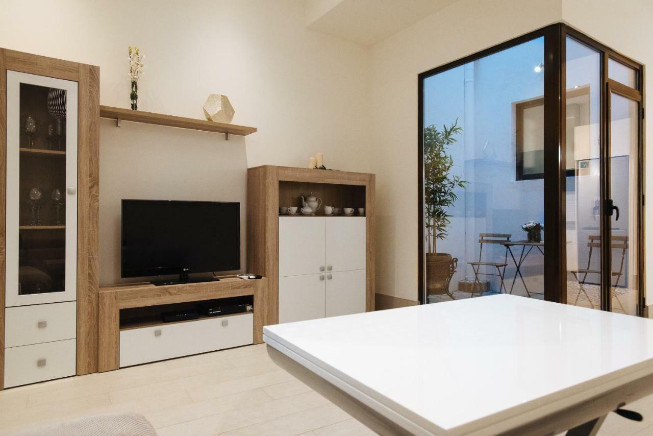 Luxury Apartment Penuelas Free Parking Sevilla Exteriör bild