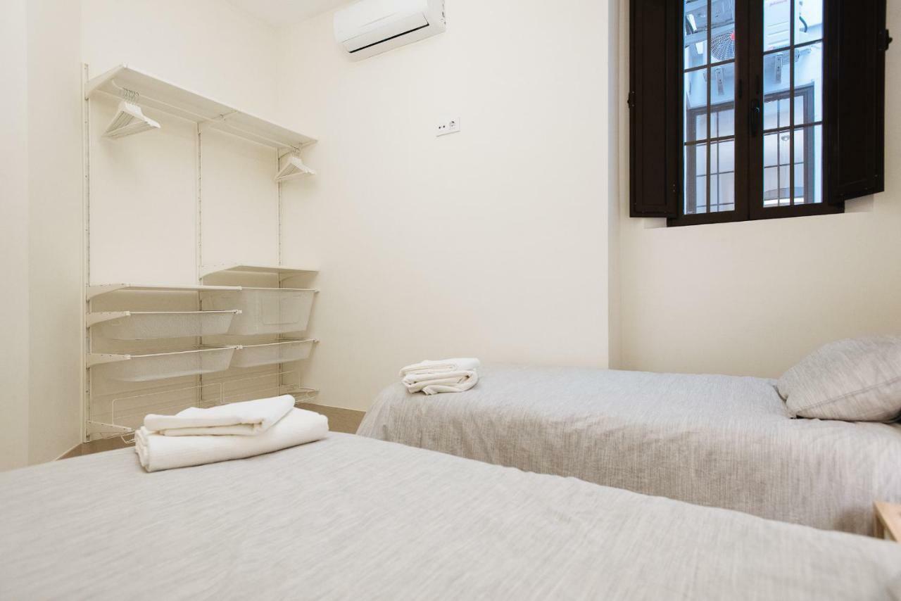 Luxury Apartment Penuelas Free Parking Sevilla Exteriör bild
