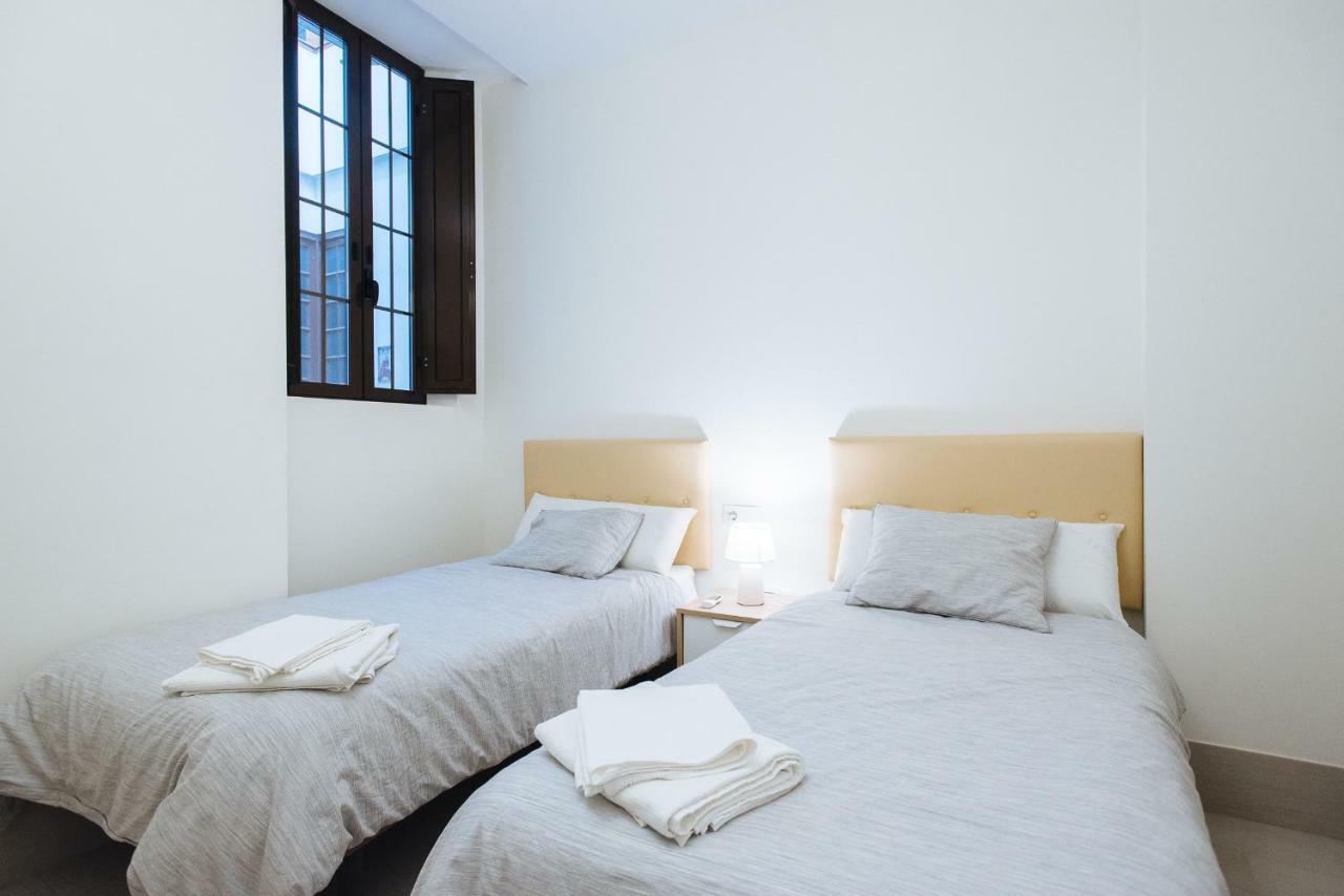 Luxury Apartment Penuelas Free Parking Sevilla Exteriör bild